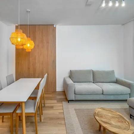 Διαμέρισμα Platan Apartman By Hellobalatonlelle