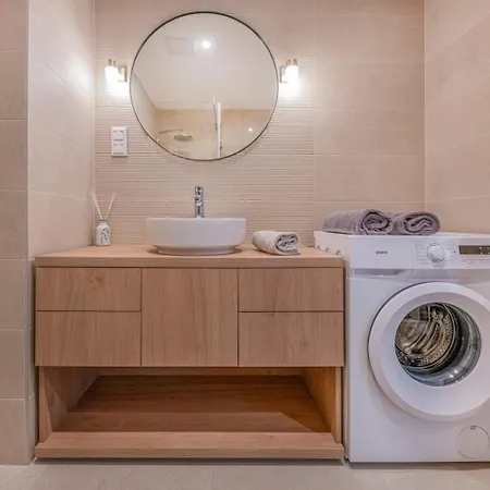 Διαμέρισμα Platan Apartman By Hellobalatonlelle *