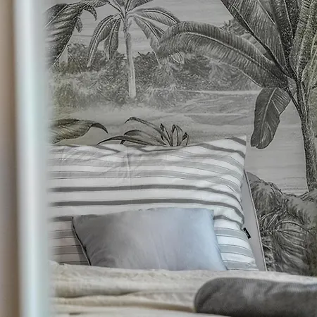 Platan Apartman By Hellobalatonlelle Apartment *